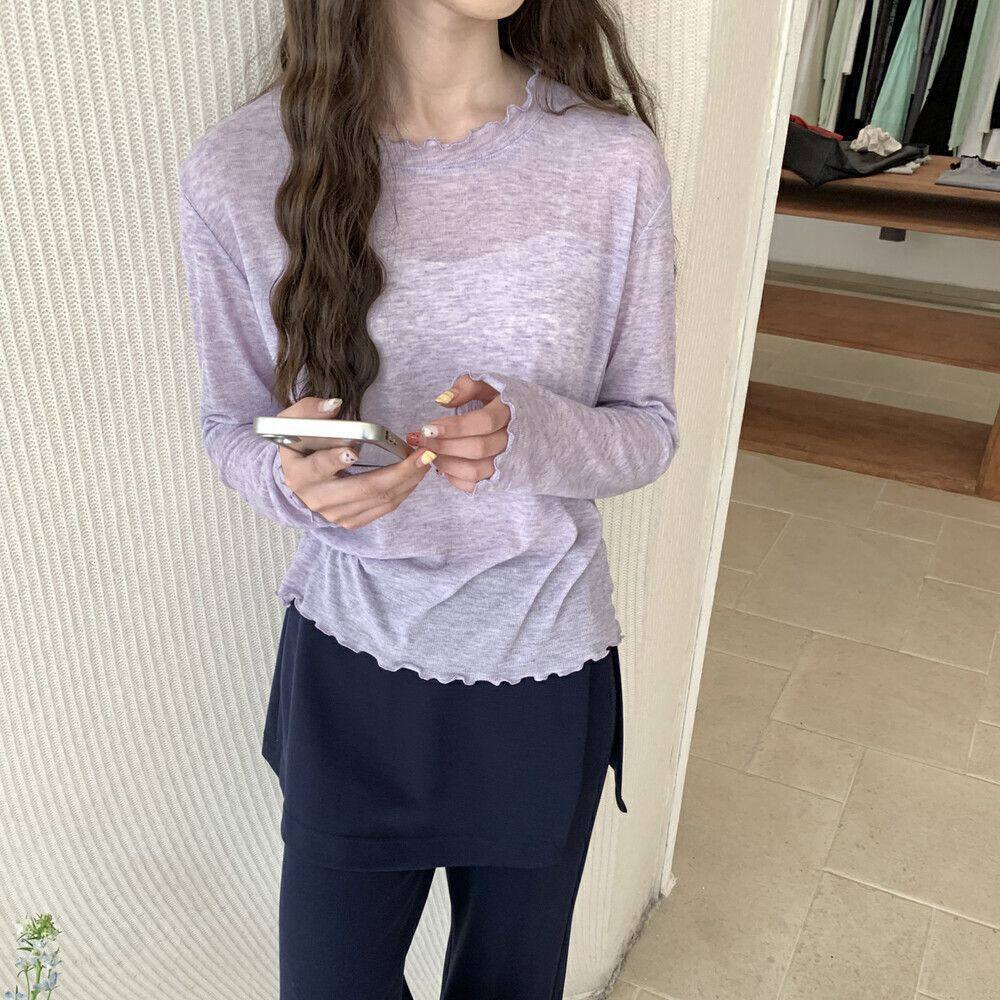 Women's Slim-fit Ruffled-neck Lightweight Top