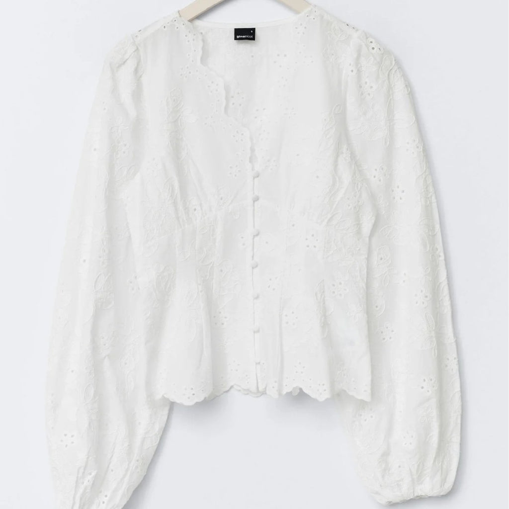 Lace-trimmed Casual Solid-color Women's Shirt